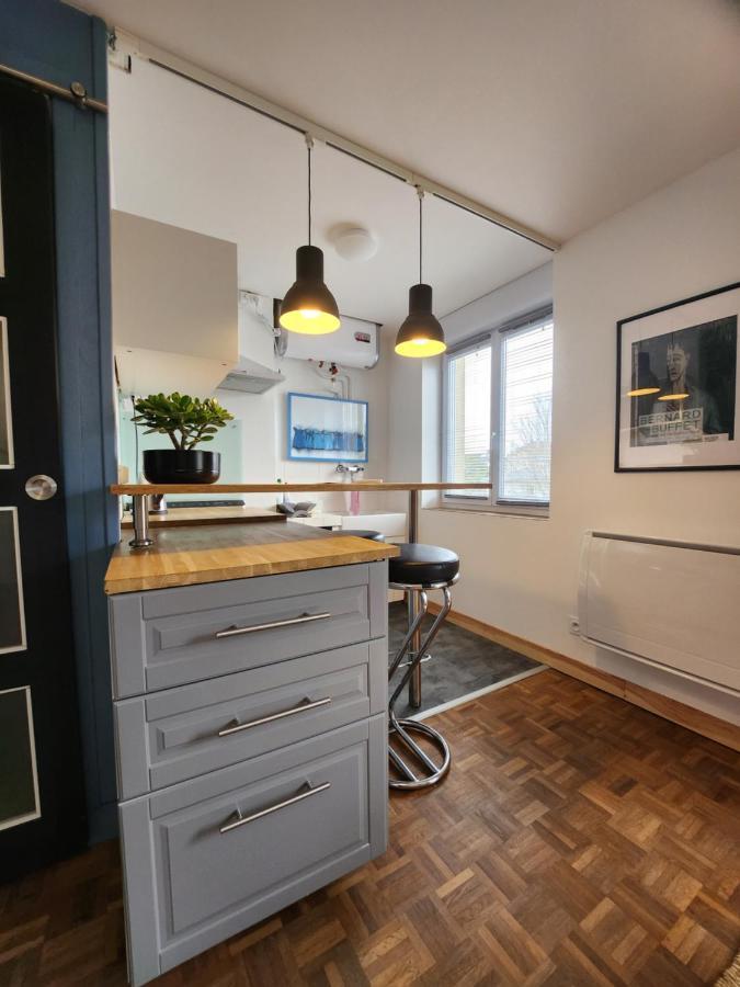Le Seattle - Studio Cosy Avec Wifi Кан Экстерьер фото